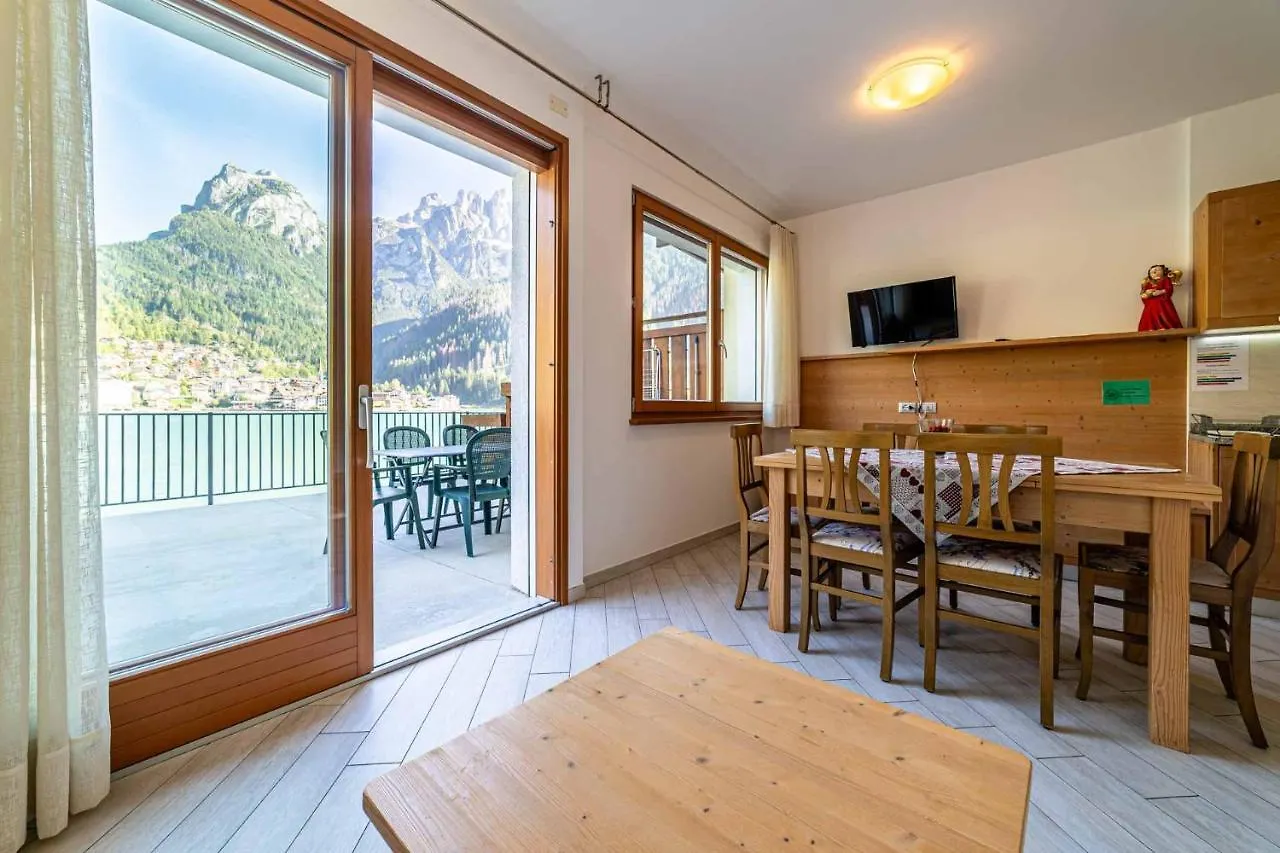 Chalet Al Lago Alleghe Italy