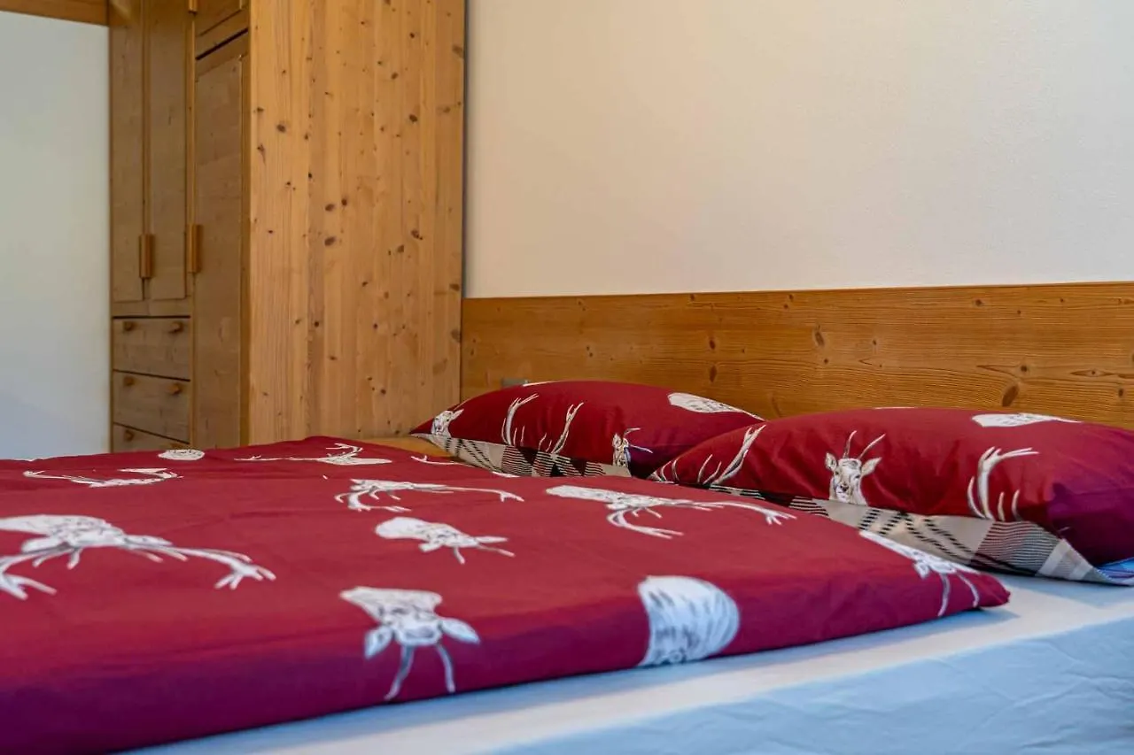 Chalet Al Lago アッレゲ 0*,  イタリア