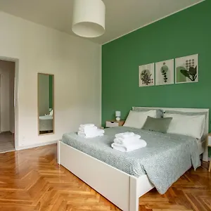  Appartamento Lake-near Historic Center Italia