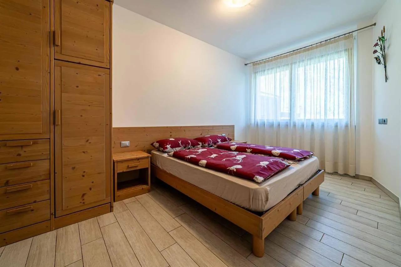 Chalet Al Lago Alleghe 0*,  Italy
